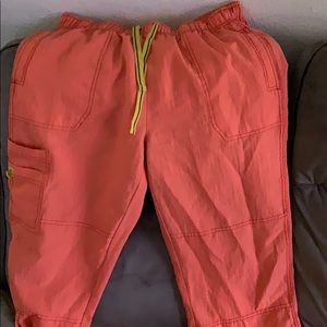 WonderWink scrub set Coral